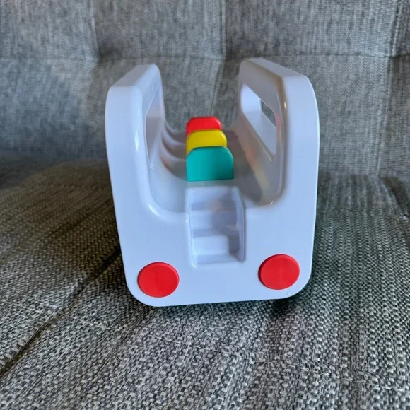 Lovevery Bus - Picture 2 of 6